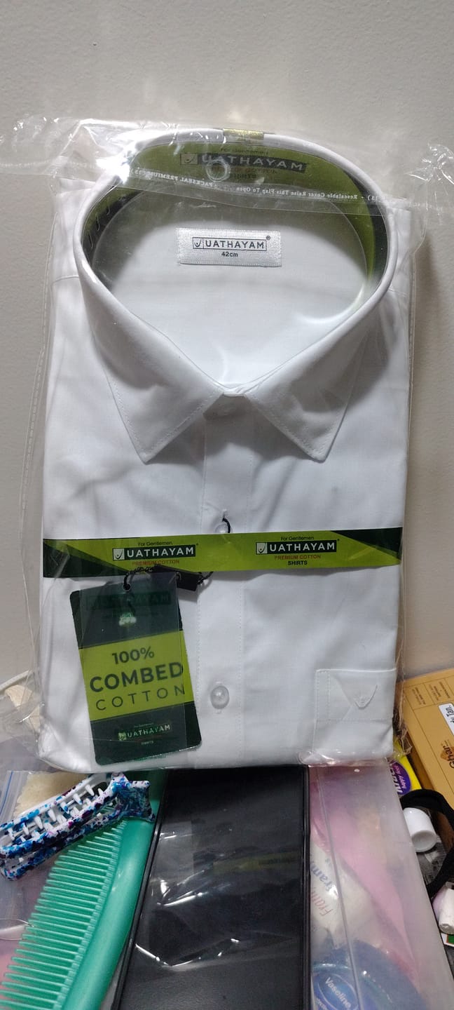 Customer photo review of Snow Field - 100% Cotton Formal White Shirt For Men | Uathayam