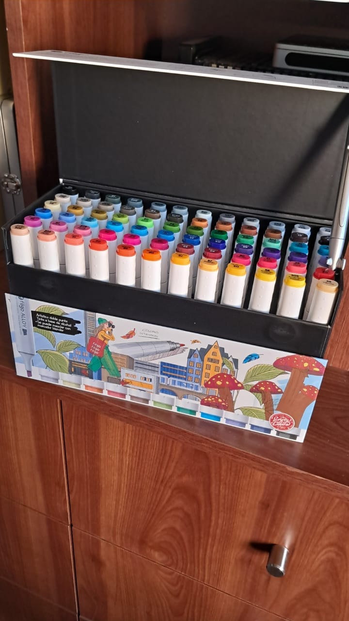 Customer photo review of Filgo Alloy - Set 72 Marcadores al Alcohol Tonos Surtidos