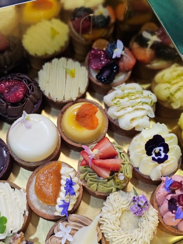 Customer photo review of The Dessert Connoisseur 16pcs