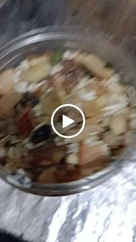 Customer video review of Nashta Oats with Nuts - Fuel Your Day with a Nutritious Nutty and Crunchy Bite