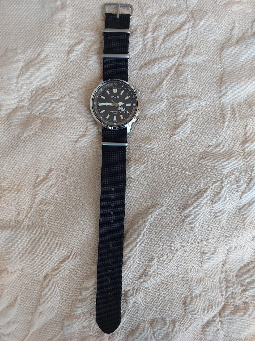 Customer photo review of Correa Nato Dando La Hora Negro