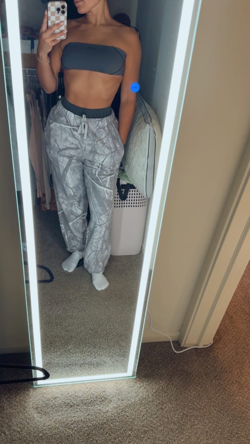 Customer photo review of W2226 - Layover Cuff Joggers
