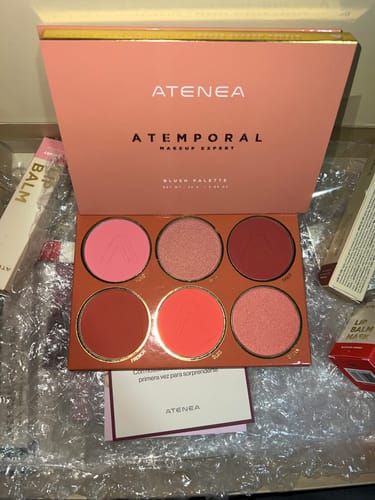 Customer photo review of PALETA DE RUBORES ATEMPORAL | MAKEUP EXPERT