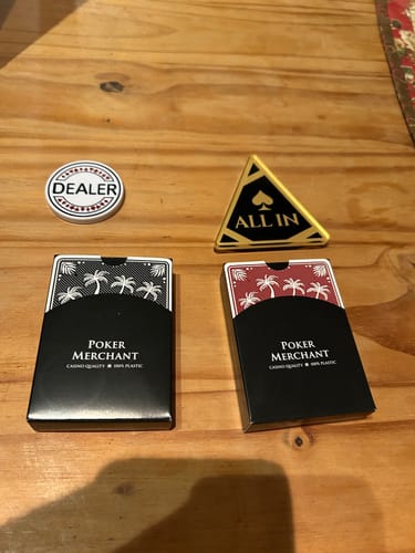 Customer photo review of Black Friday Gift: Poker Merchant Poker Cards Red