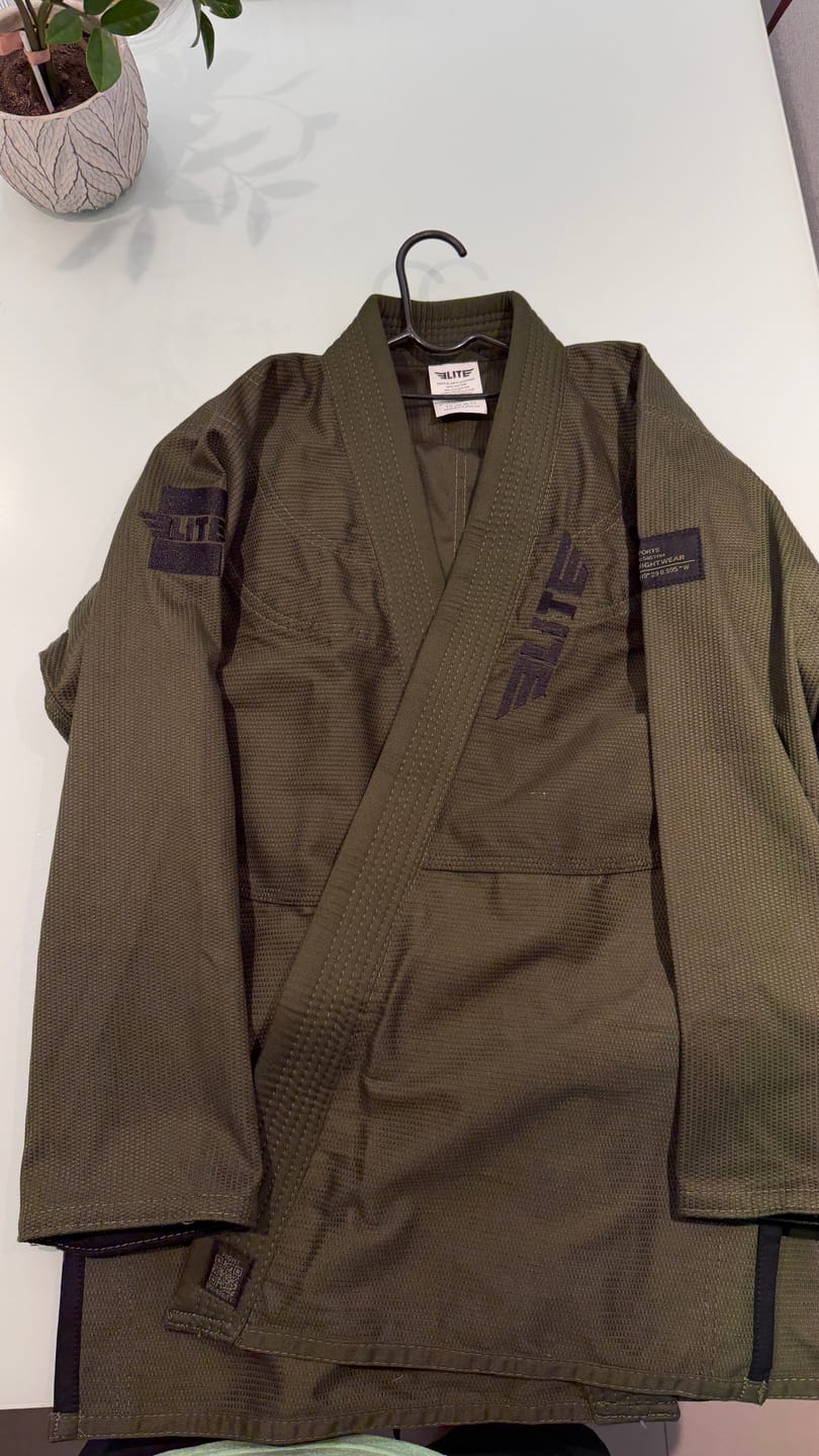 Customer photo review of Core Military Green Brazilian Jiu Jitsu Mens BJJ Gi