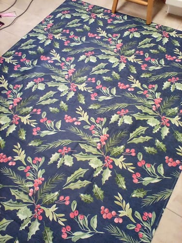 Customer photo review of Holiday Winter Christmas Tradition Green Holly & Red Berries Machine Washable Rug