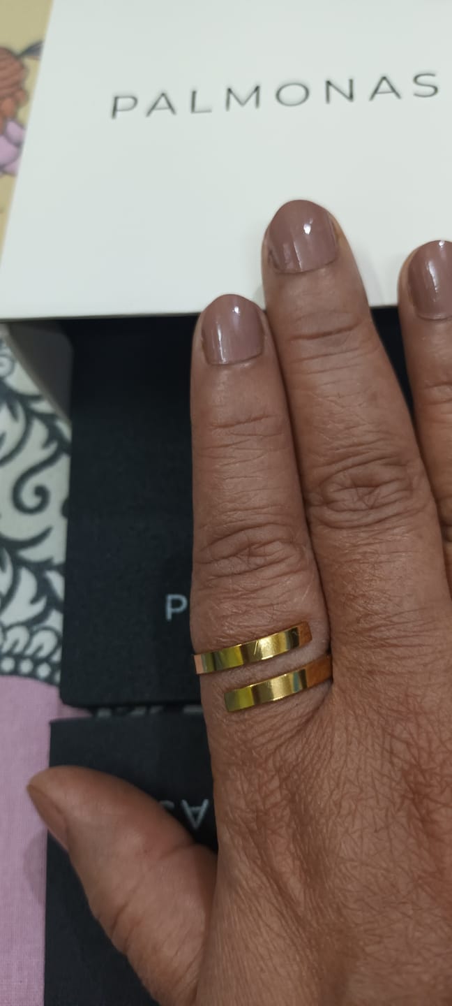 Customer photo review of Lovers Adjustable Ring