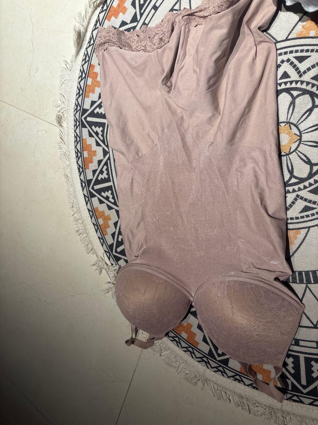 Customer photo review of Shades Bust Shaping and Butt lifting Full Body