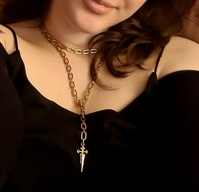 Customer photo review of The Yule Blade Chain
