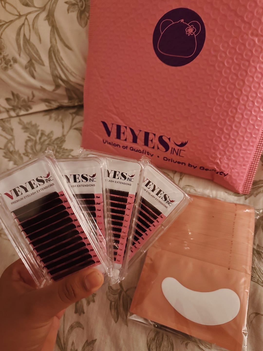 Customer photo review of Premium Eyelash Extensions 0.05mm