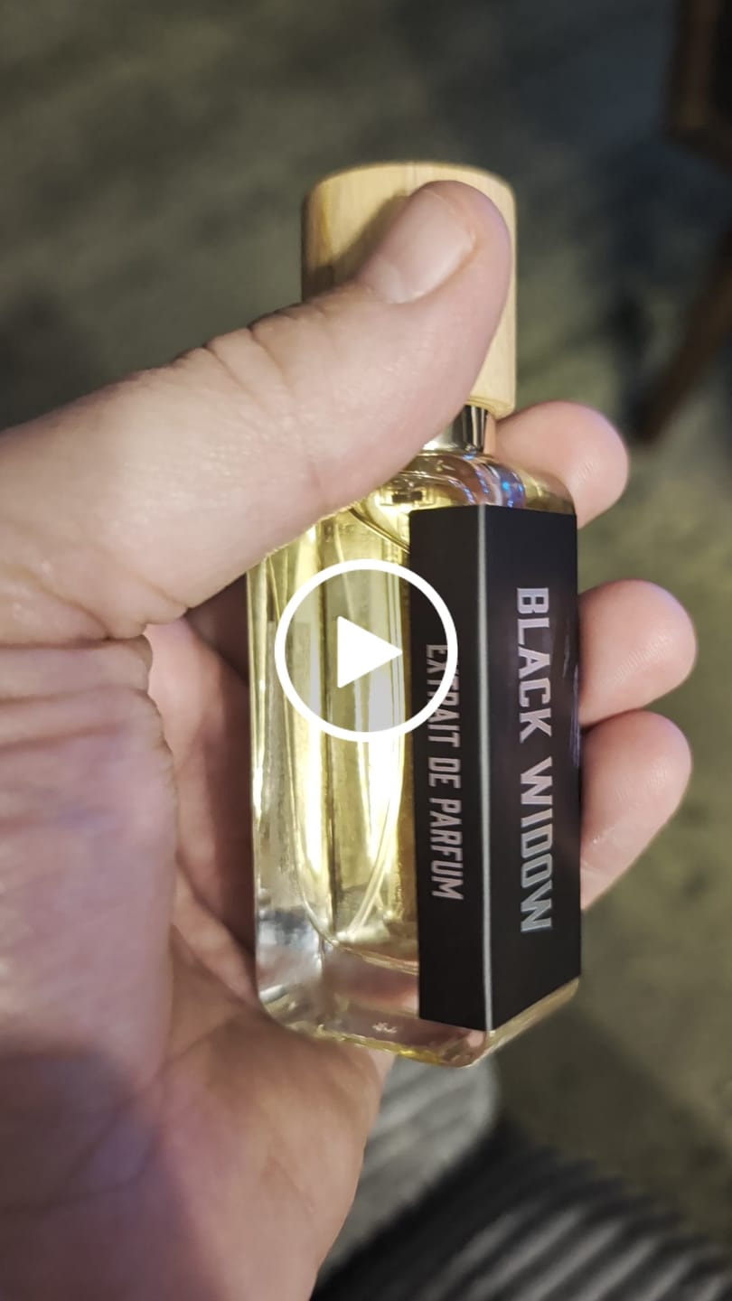 Customer video review of Black Widow