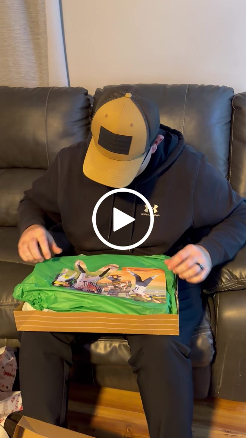Customer video review of Custom Sports Hoodie