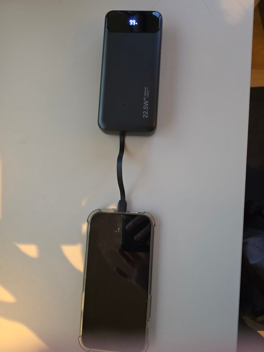 Customer photo review of Siltcon® Powerbank 30000 mAh - ingebouwde kabels