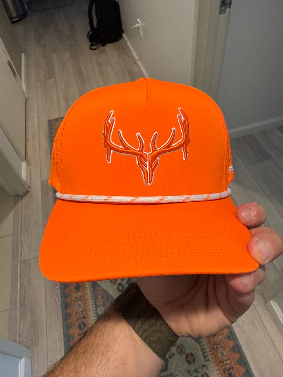 Customer photo review of Elk Freak PRO Logo Rope Trucker