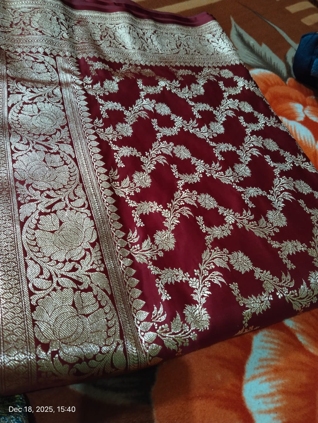 Customer photo review of Maroon Moglai Jaal Katan Silk Banarasi Saree