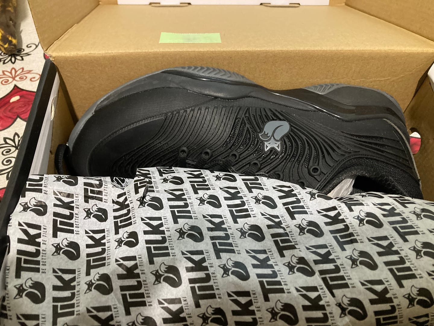 Customer photo review of Zapatilla de Tenis ORTAK Tilki Negro Gris