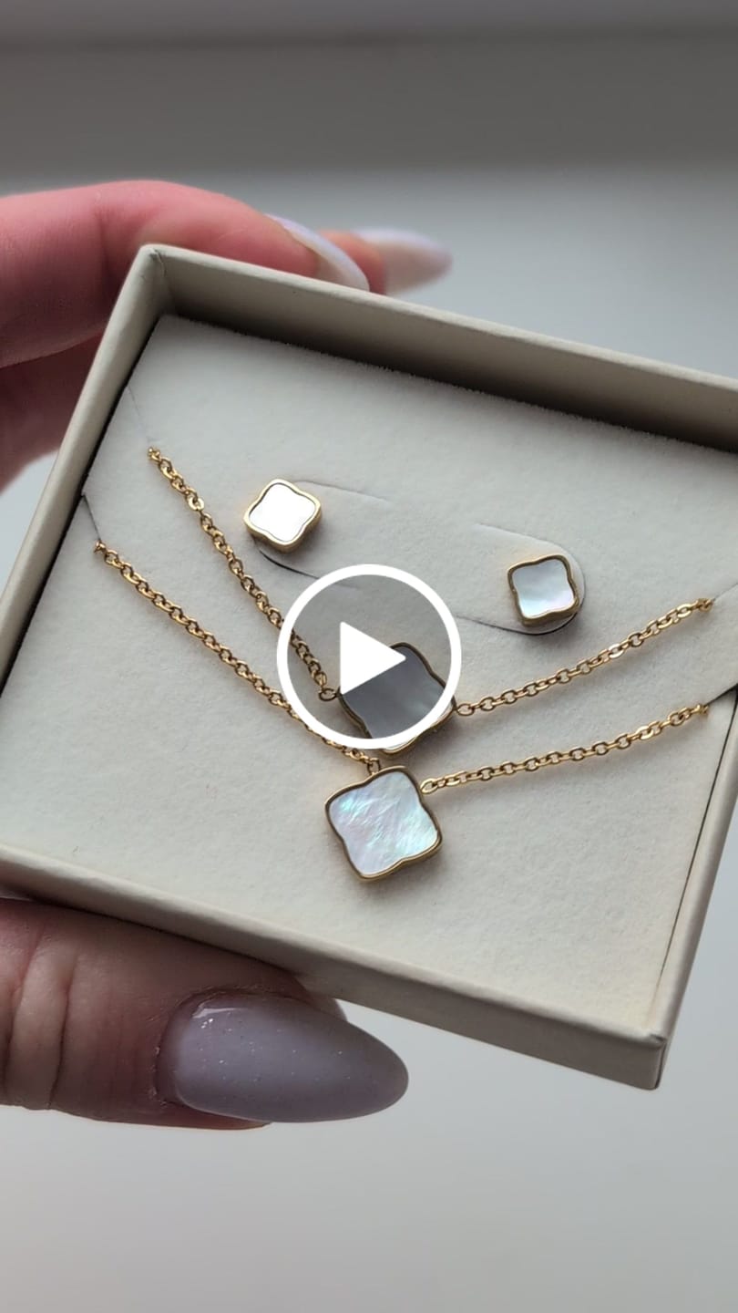 Customer video review of Flora Gold White Set