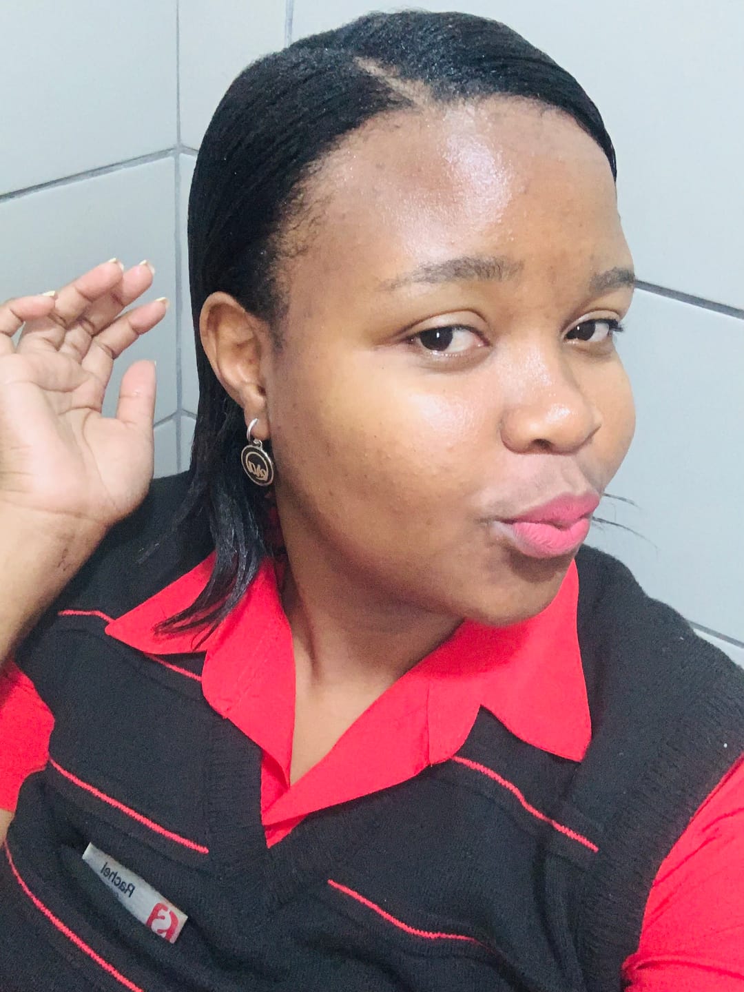 Customer photo review of Silver Diva Drop Earrings