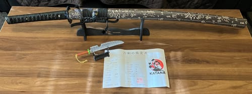 Customer photo review of Katana Stand®