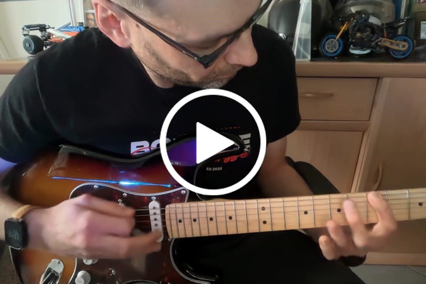Customer video review of Donner DST-152 Guitare Électrique avec Ampli et Housse
