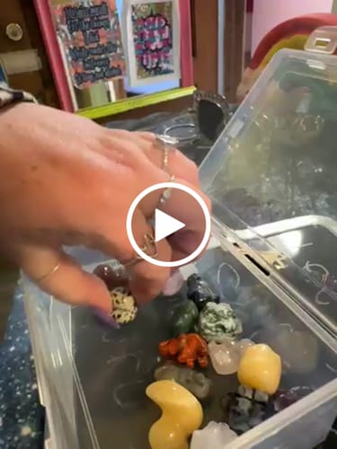 Customer video review of Crystal Mini Carving Scoop