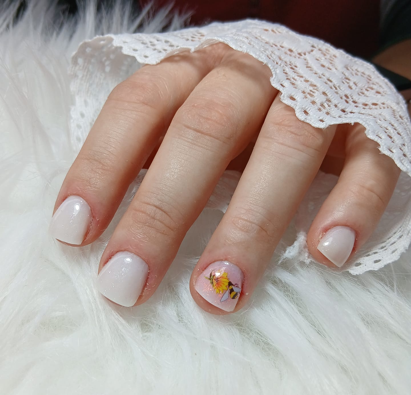 Customer photo review of Shimmer 02 Builder Gel