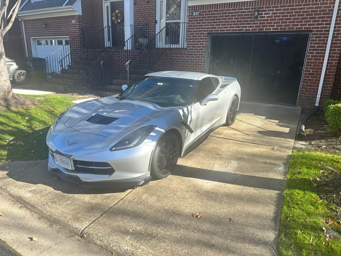 Customer photo review of Chevrolet Corvette C7 Stage 2 Front Splitter With Side End Caps