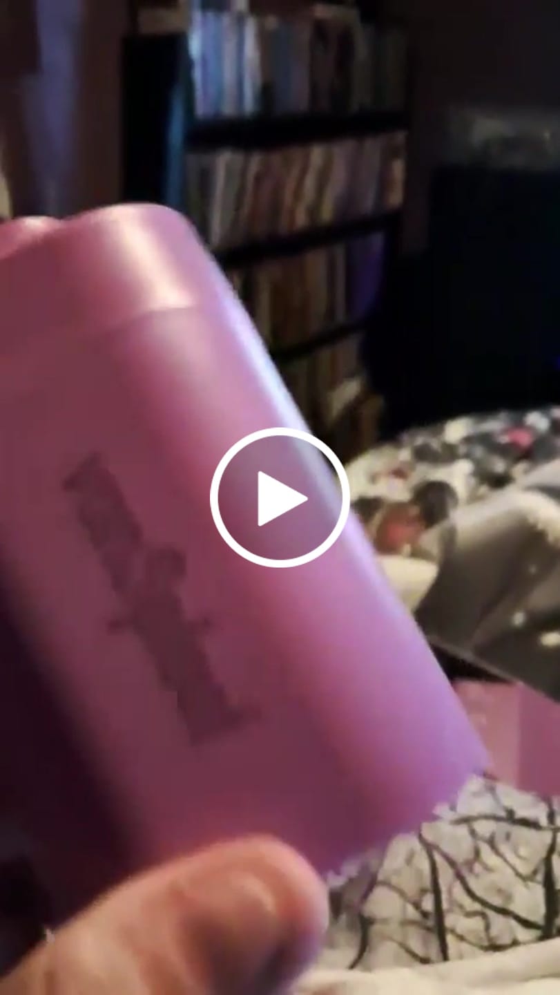 Customer video review of Purple vonSploof Personal Air Filter