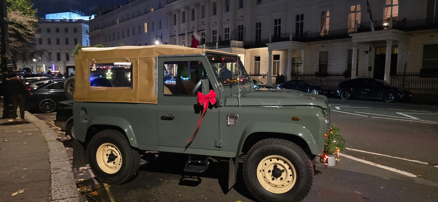 Customer photo review of Christmas Defender meet 2025