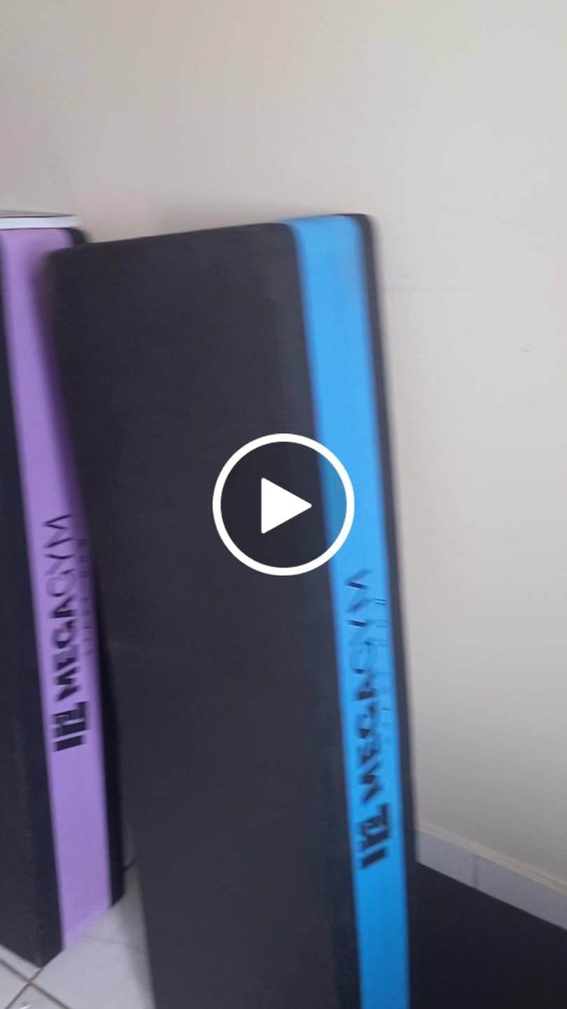 Customer video review of Step Profissional De EVA 90X28X14 Para Treino Aeróbico Musculação