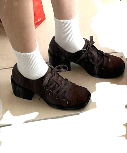Customer photo review of New niche retro style lace-up leather shoes