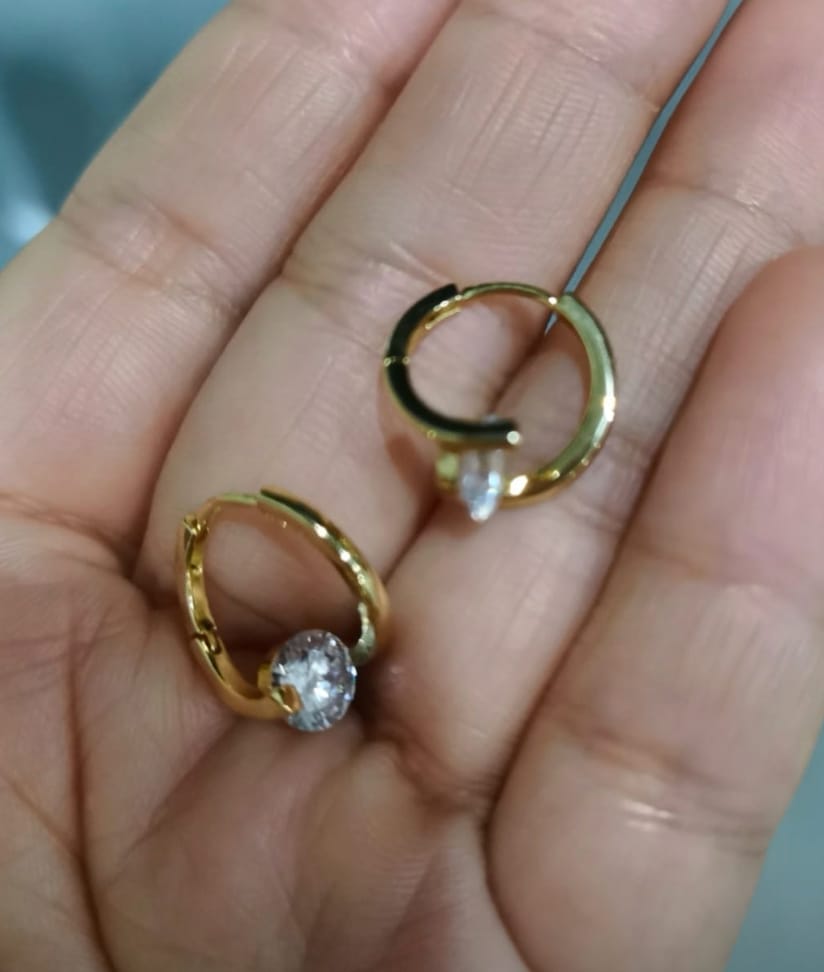 Customer photo review of Jayne Earrings