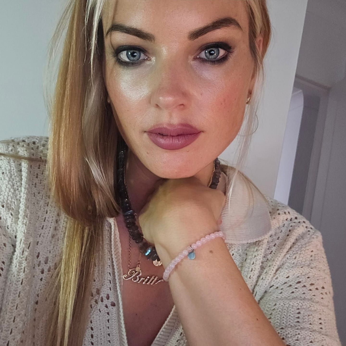 Customer photo review of Rose Quartz Bracelet Mini