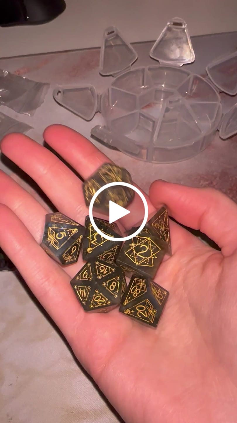 Customer video review of URWizards D&D Labradorite Engraved Dice Set Astrology Style
