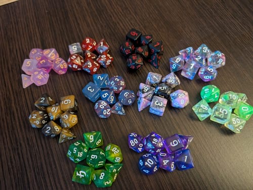 Customer photo review of Mystery Bag of Holding mit 10x7 Kunststoff Würfel