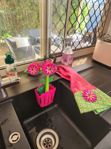 Customer photo review of Vigar Flower Power Pink Magnet 3pc