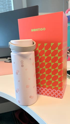 Customer photo review of Winter Flower Ace Bottle Medium