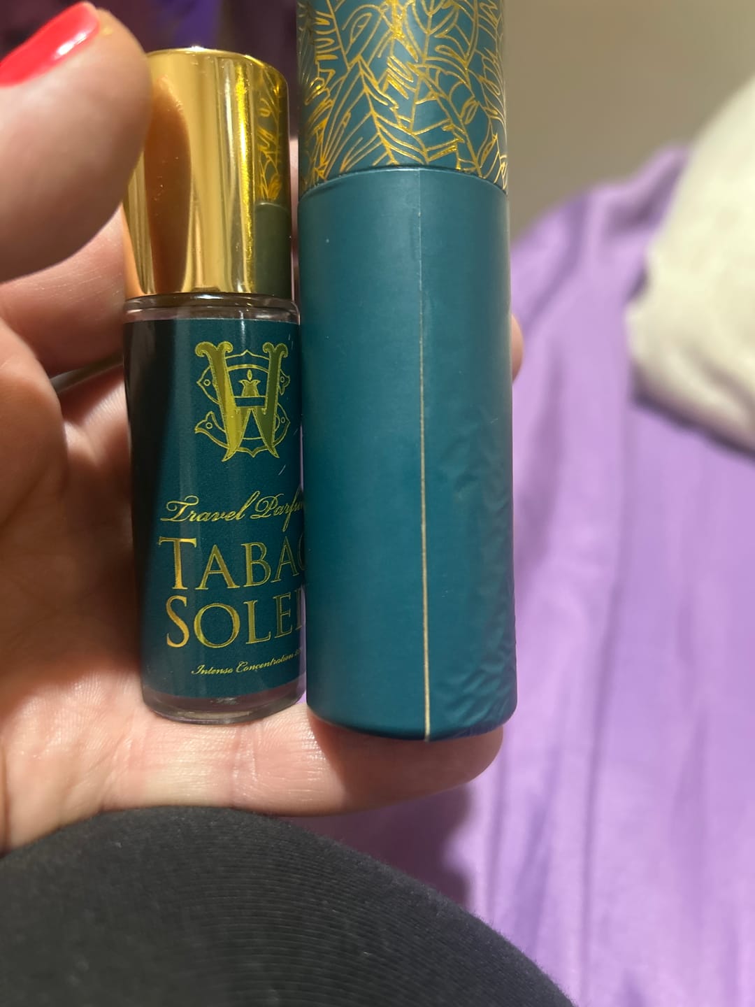 Customer photo review of Tabac Soleil