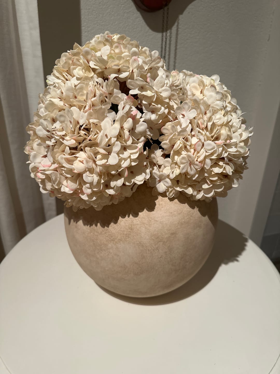 Customer photo review of Grote Zijden Hortensia - Crème