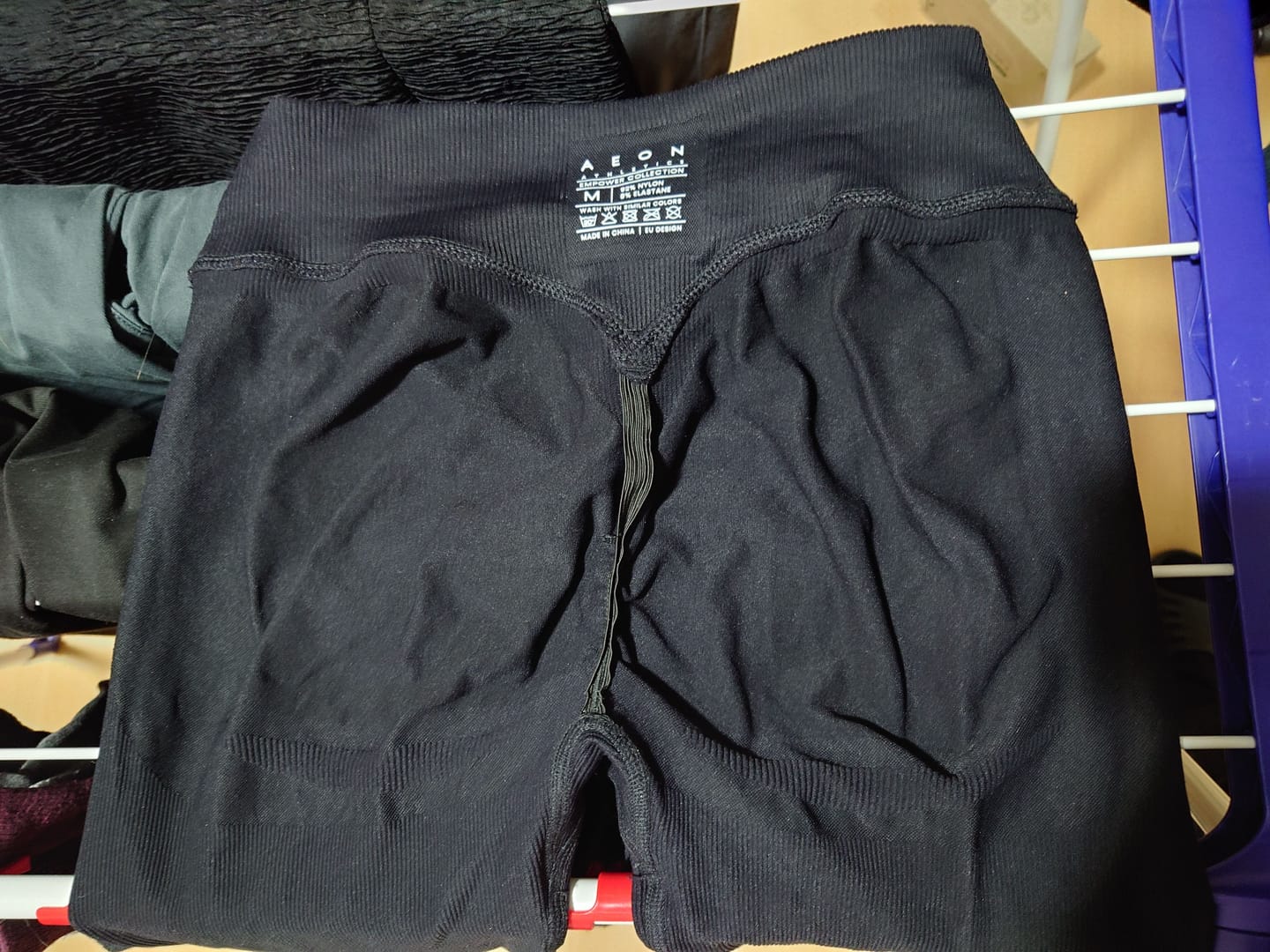 Customer photo review of EMPOWER SEAMLESS LEGGINGS