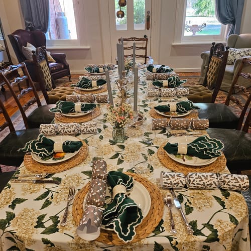 Customer photo review of Emerald Green With Ivory Embroidery Heirloom Napkin (Set Of 4)