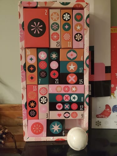 Customer photo review of 24 Days of Bath & Body – Self-Care for Every Day Advent