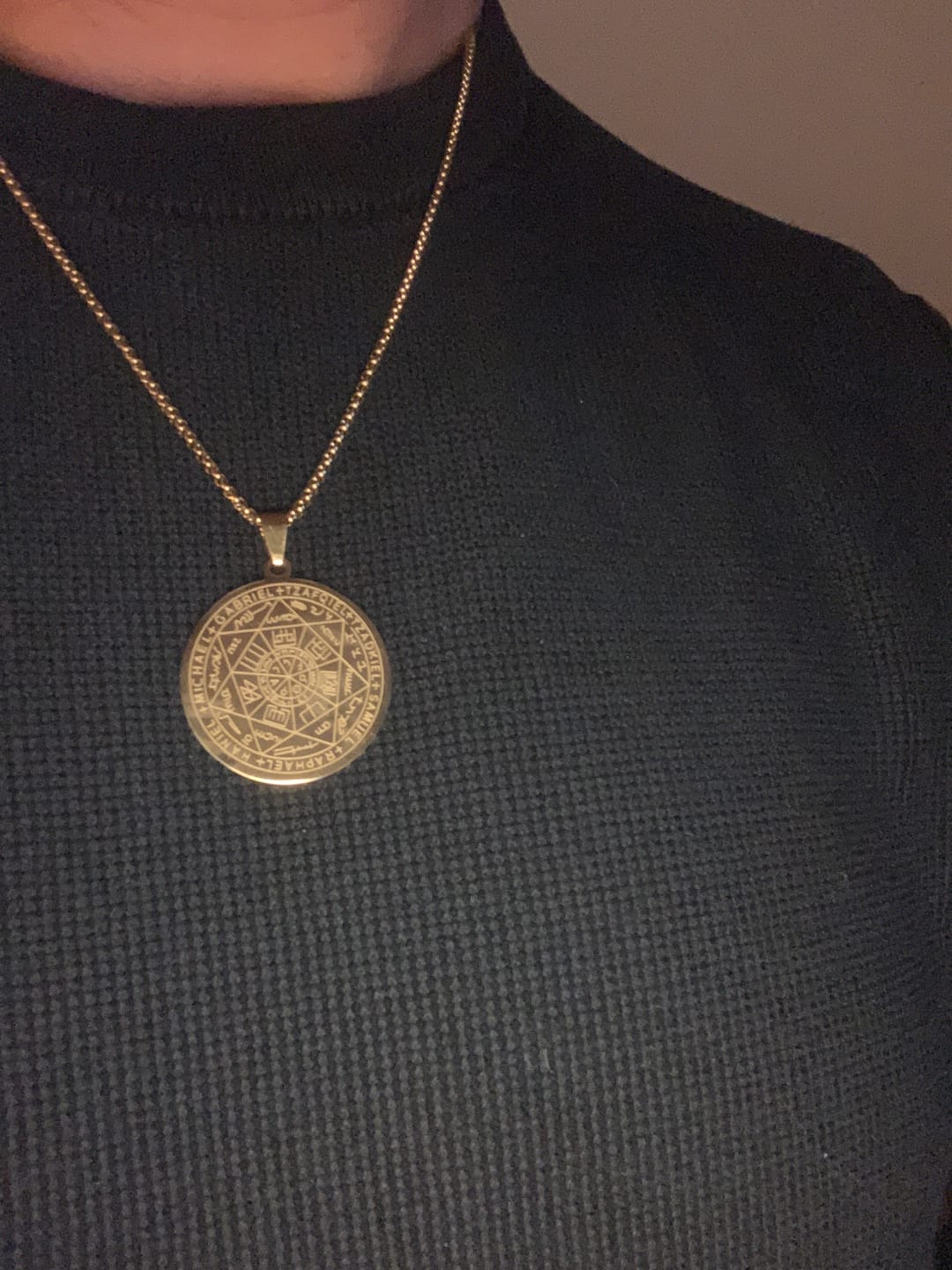 Customer photo review of Pendentif Sceau des 7 Archanges