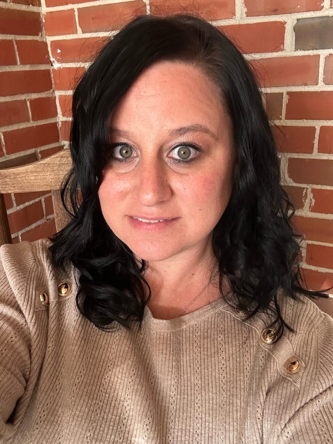 Customer photo review of Root Texturizing Powder + Flex Hold Hairspray Bundle