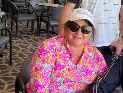 Customer photo review of Ibkul Long Sleeve Polo in Allana