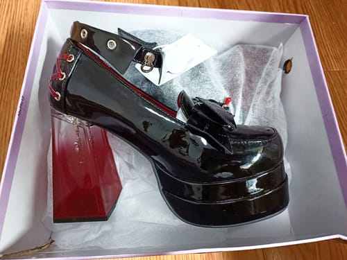 Customer photo review of Round toe chunky heel Mary Jane