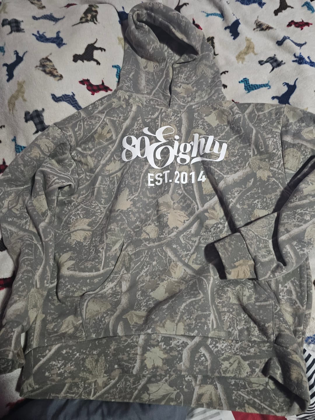 Customer photo review of 80Eighty® DeadWood Boxy HWT Hoodie