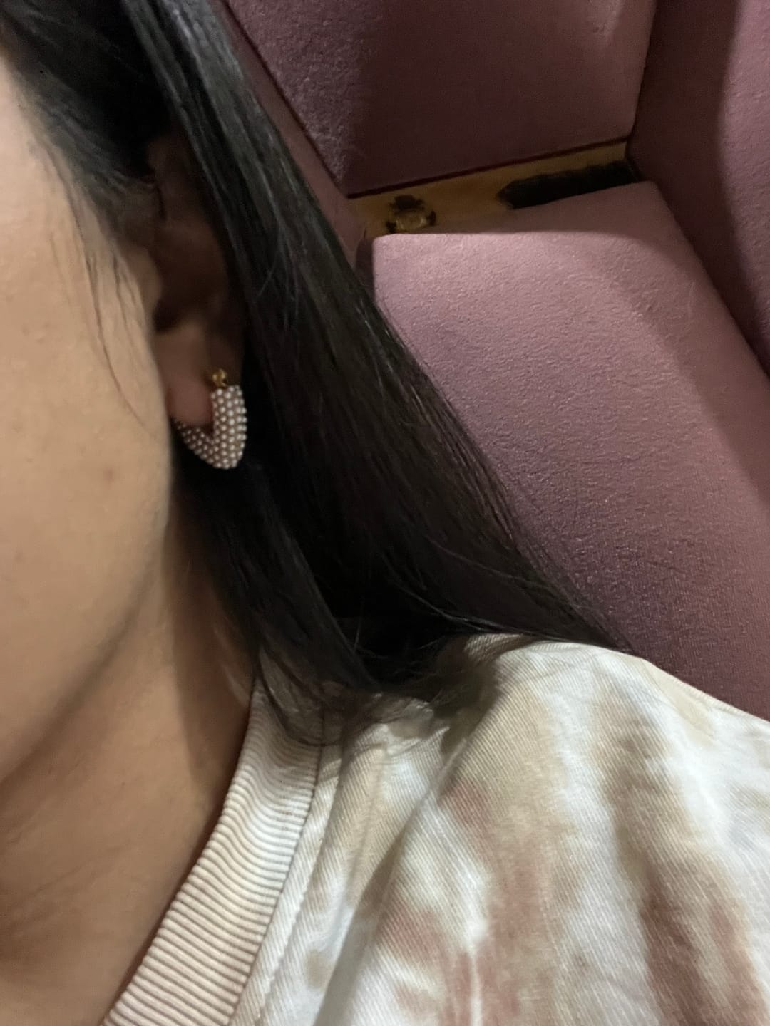 Customer photo review of Heart Shapped Pearl Hoop Earrings