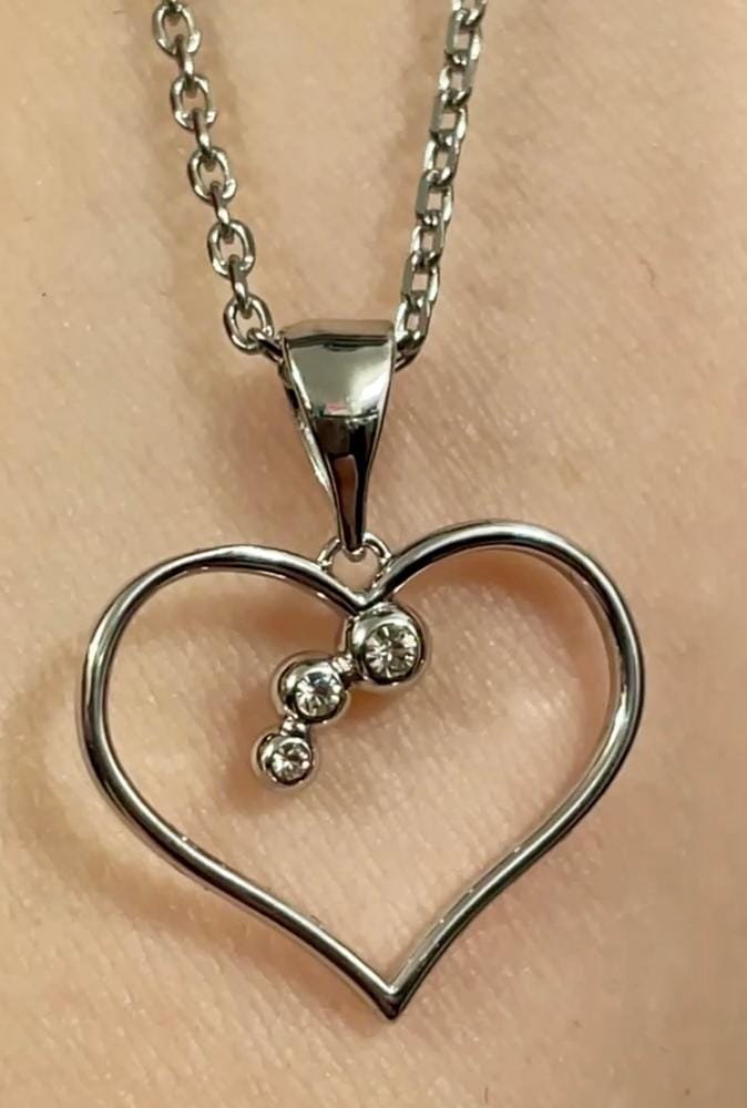 Customer photo review of Valentina 18k White Gold Plated Silver Heart Necklace with Swarovski Crystals