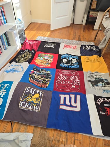 Customer photo review of Classic T-Shirt Blanket